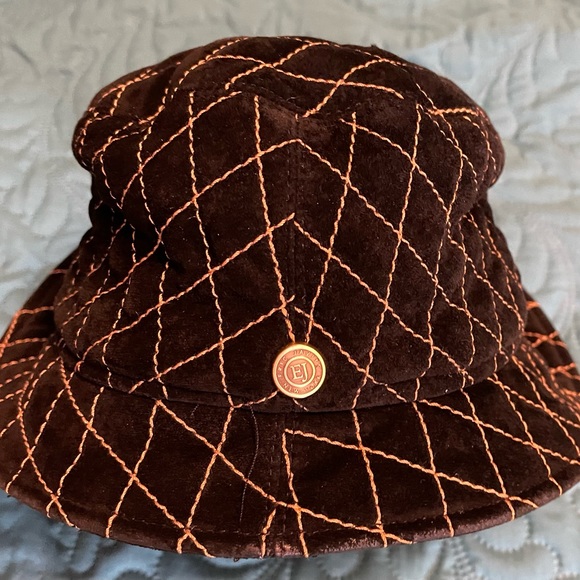 Eric Javits, water resistant hat.  Beautiful condition. - Picture 4 of 8